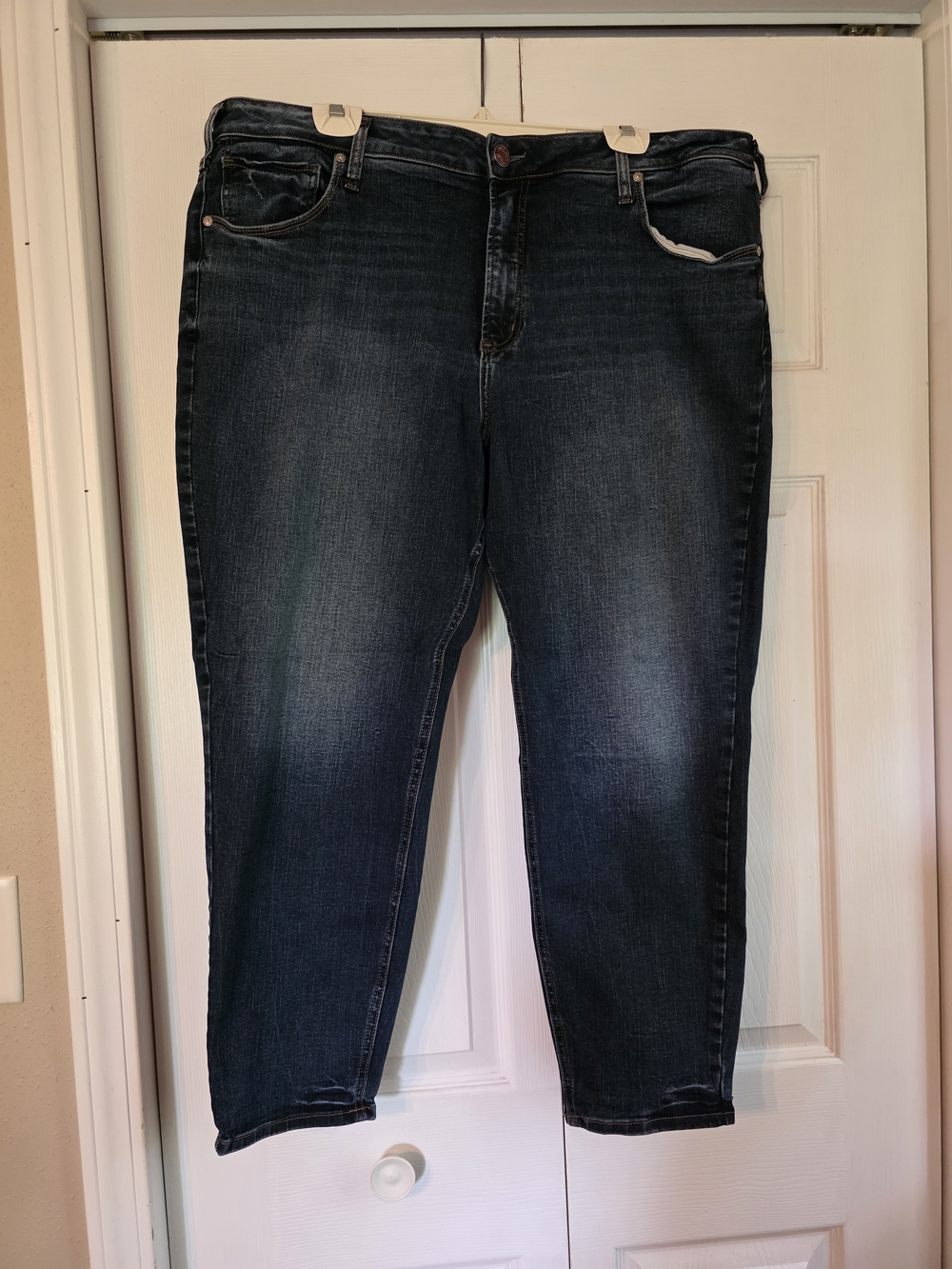 Silver Jeans Dark Blue Cropped Slim Ankle Jeans